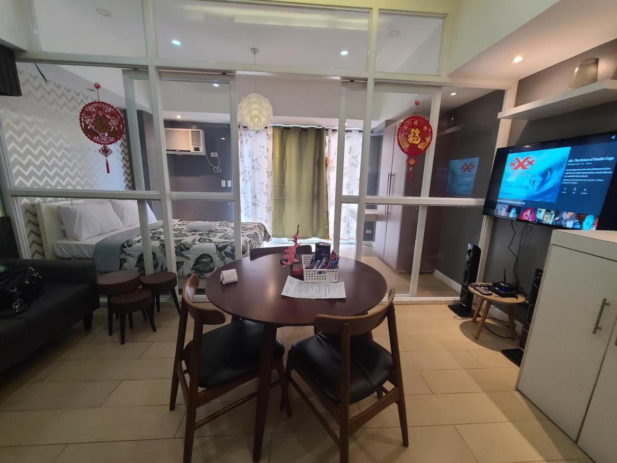 Venice Luxury Residences Taguig Bagian luar foto