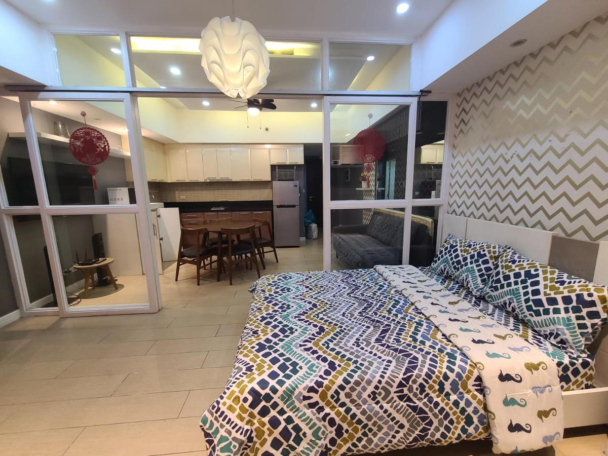 Venice Luxury Residences Taguig Bagian luar foto